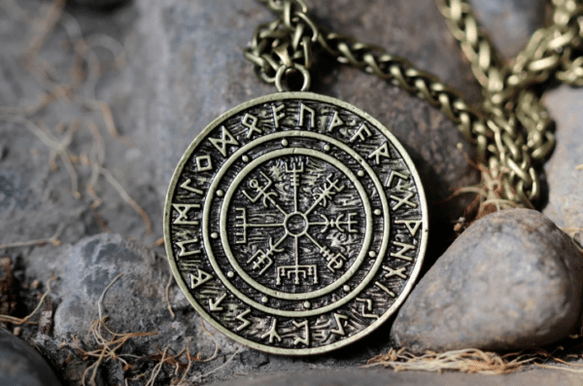 amulets for wealth and good luck